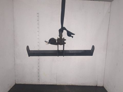 Прицепное устройство (фаркоп) Subaru Fo, 2012 г., арт. 21160649