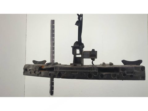 Прицепное устройство (фаркоп) Mercedes ML W164, 2005 г., OEM A1643101237, арт. 21279695