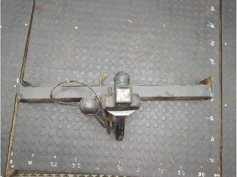 Прицепное устройство (фаркоп) Opel Astra J, 2009 г., арт. 21331854