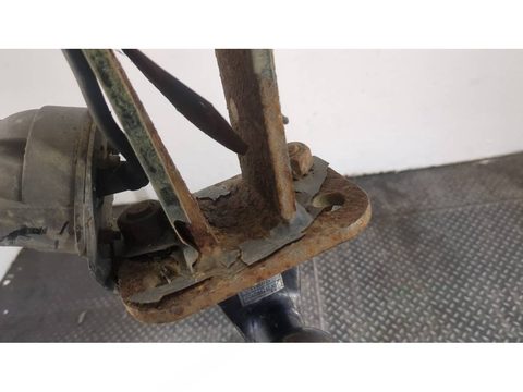 Прицепное устройство (фаркоп) Volkswagen Transporter T4, 1990 г., арт. 21334839, фото 2