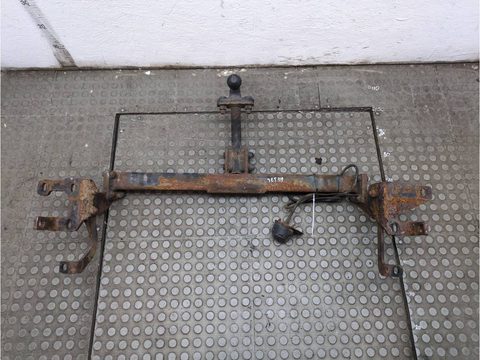 Прицепное устройство (фаркоп) Suzuki Grand Vitara, 2010 г., арт. 21345022