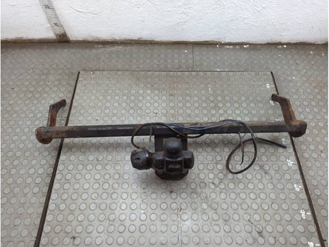 Прицепное устройство (фаркоп) Kia Picanto, 2010 г., арт. 21345048