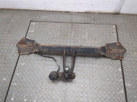 Прицепное устройство (фаркоп) BMW X5 E53 рестайлинг, 2003 г., арт. 21367355