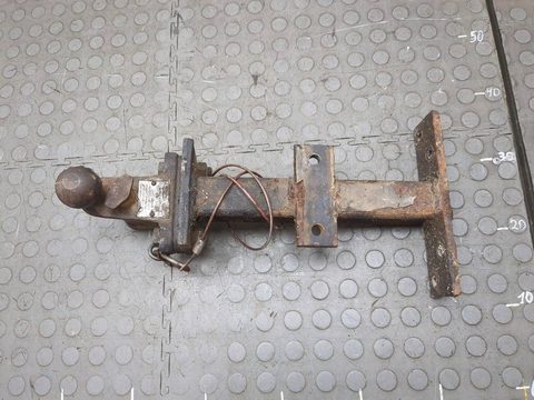 Прицепное устройство (фаркоп) Land-Rover Range Rover, 1999 г., арт. 21367361