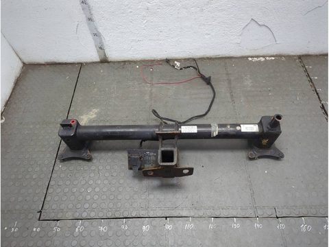 Прицепное устройство (фаркоп) Mercedes GL X164 рестайлинг, 2009 г., арт. 21373361