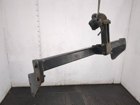 Прицепное устройство (фаркоп) Volvo XC90 I, 2002 г., арт. 21394425