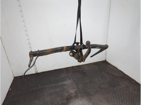 Прицепное устройство (фаркоп) Volkswagen Sharan II, 2010 г., арт. 21394429