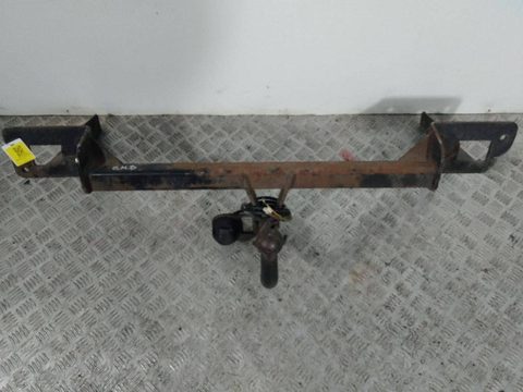 Прицепное устройство (фаркоп) Opel Meriva, 2012 г., OEM 003016, арт. 46023023339