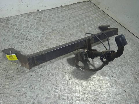 Прицепное устройство (фаркоп) Toyota RAV4, 2004 г., арт. 46023042467, фото 2