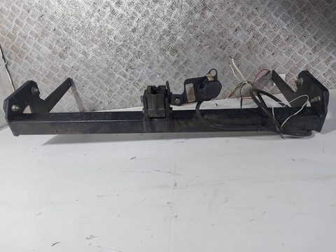 Прицепное устройство (фаркоп) Ford Kuga, 2011 г., арт. 46023052683, фото 2