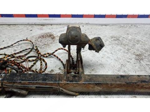 Прицепное устройство (фаркоп) Skoda Yeti, 2013 г., OEM 5L0092155, арт. 4BM23H601, фото 3