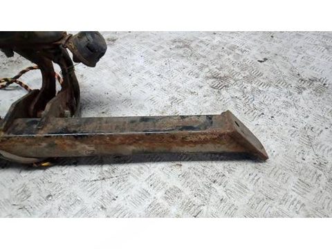 Прицепное устройство (фаркоп) Skoda Yeti, 2013 г., OEM 5L0092155, арт. 4BM23H601, фото 4