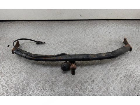 Прицепное устройство (фаркоп) Renault Espace, 2002 г., арт. 54707059