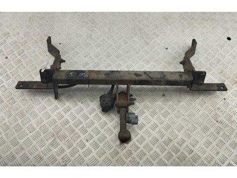 Прицепное устройство (фаркоп) Opel Antara, 2007 г., арт. 55321554