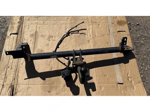 Прицепное устройство (фаркоп) Land-Rover Range Rover Sport L494 II, 2013 г., арт. 7123