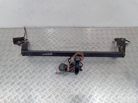 Прицепное устройство (фаркоп) Nissan Qashqai, 2016 г., арт. 92667