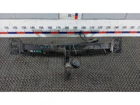 Прицепное устройство (фаркоп) Volkswagen Touareg, 2011 г., арт. ALK19H601