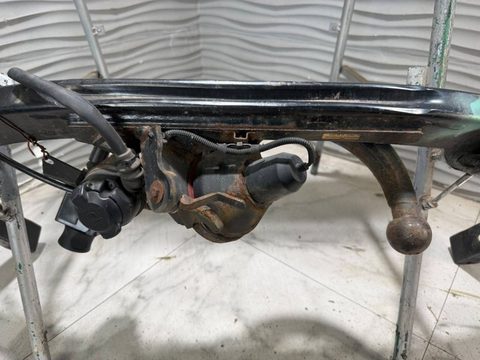 Прицепное устройство (фаркоп) Audi A6 C6 (S6,RS6), 2006 г., арт. B113472900, фото 2