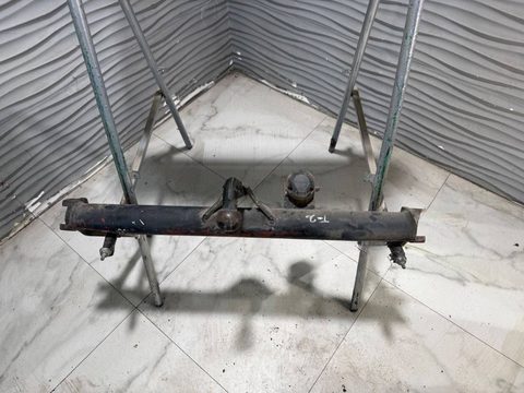 Прицепное устройство (фаркоп) Volkswagen Transporter T4, 1996 г., арт. B113473062, фото 2