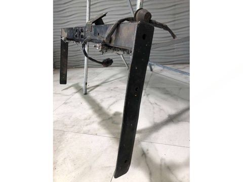 Прицепное устройство (фаркоп) Volkswagen Tiguan, 2009 г., OEM 5N0803881A, арт. B62454957, фото 2