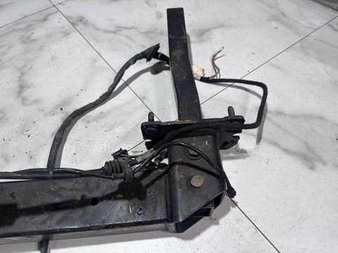 Прицепное устройство (фаркоп) Mercedes E W211, 2007 г., OEM A2113100704, арт. B92508627, фото 2