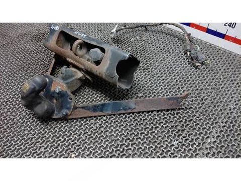 Прицепное устройство (фаркоп) Land-Rover Discovery, 2011 г., арт. BBM10H601, фото 3