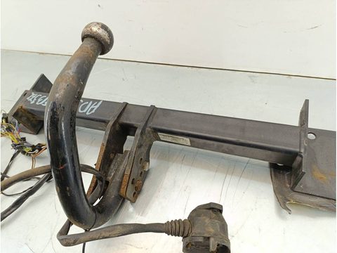 Прицепное устройство (фаркоп) BMW 3 E90/E91/E92/E93, 2011 г., арт. EB372-3, фото 4