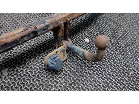 Прицепное устройство (фаркоп) Ford Kuga, 2011 г., арт. PEP13H601, фото 5