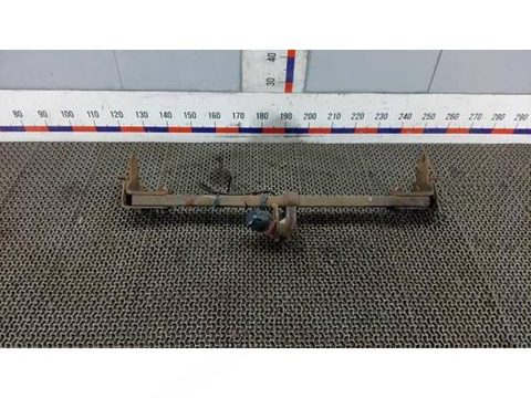 Прицепное устройство (фаркоп) Nissan Navara D40, 2006 г., арт. TOK52H601