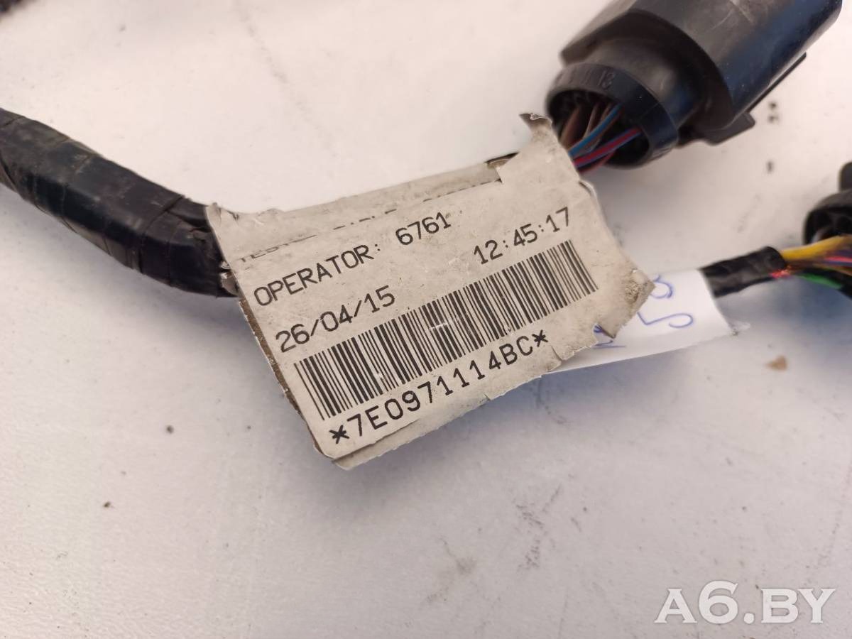 Новое Volkswagen Transporter T6, 2016 г., OEM 7E0971114BC, арт. 102342307, фото 6