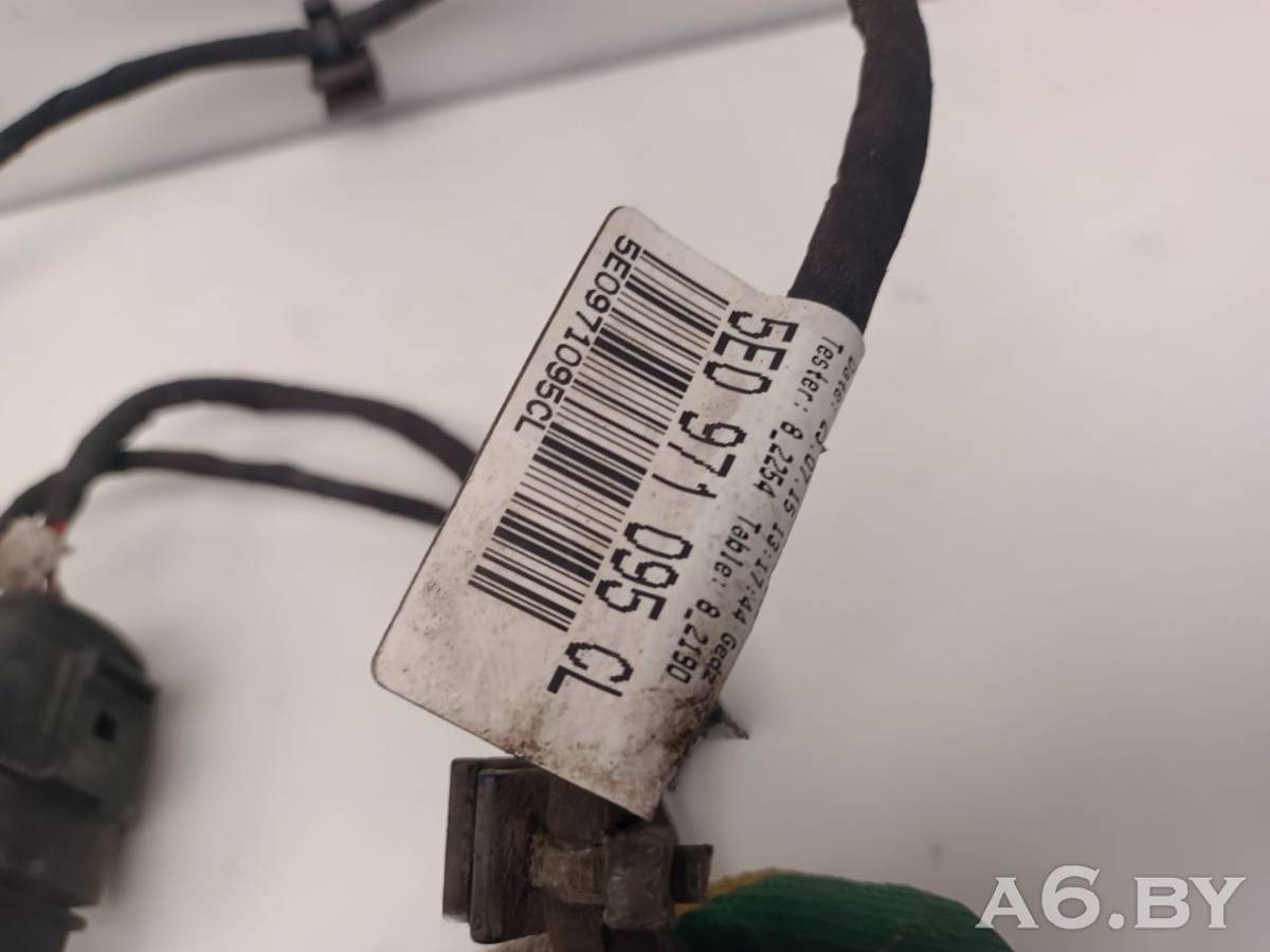 Новое Skoda Octavia A7, 2017 г., OEM 5E0971095CL, арт. 106970829, фото 5