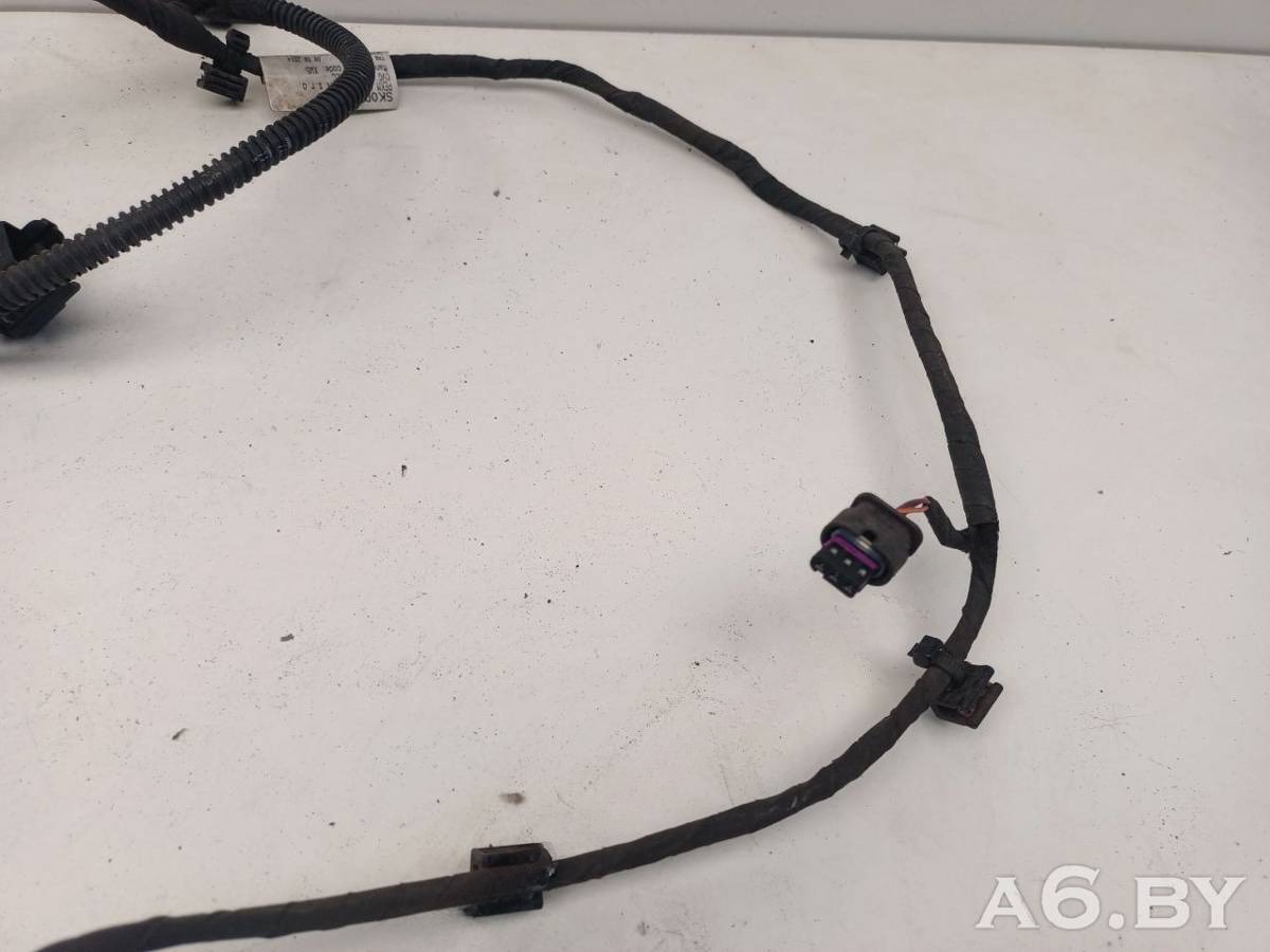 Новое Skoda Octavia A7, 2017 г., OEM 5E0971095CL, арт. 106971004, фото 4