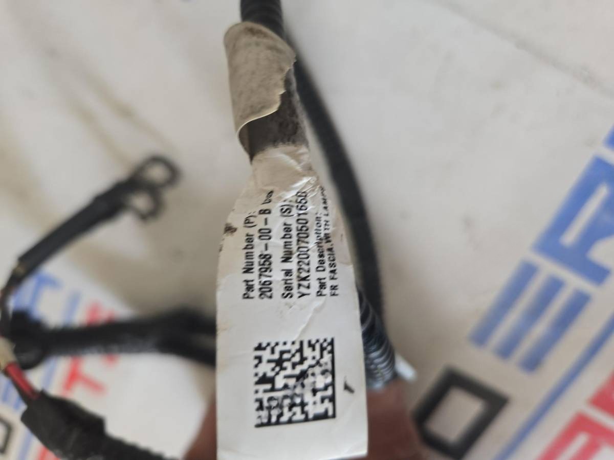Новое Tesla Model, 2021 г., OEM 2067958008, арт. 1110980, фото 2