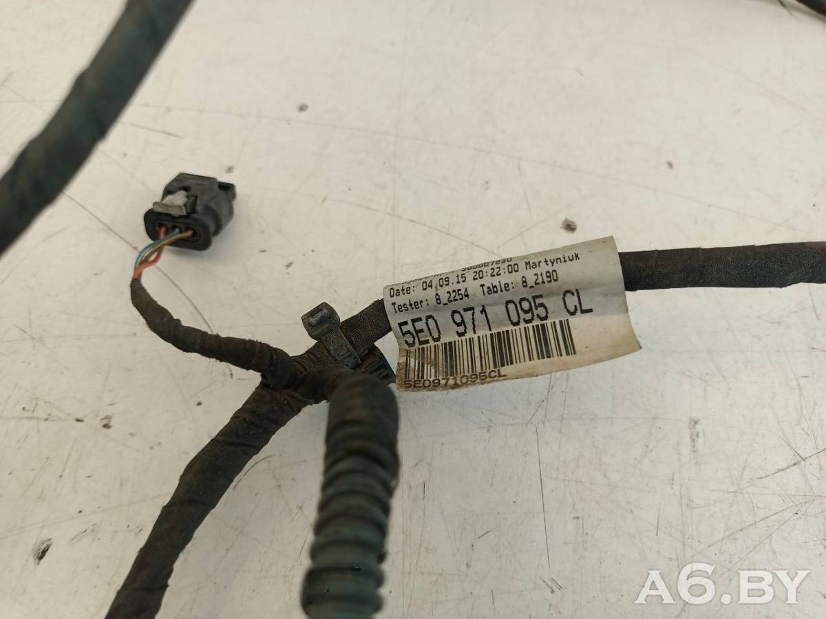 Новое Skoda Octavia A7, 2016 г., OEM 5E0971095CL, арт. 111743245, фото 5