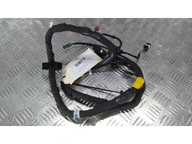 Новое Mazda Premacy, 2022 г., OEM 68380180AB, арт. 111853, фото 4