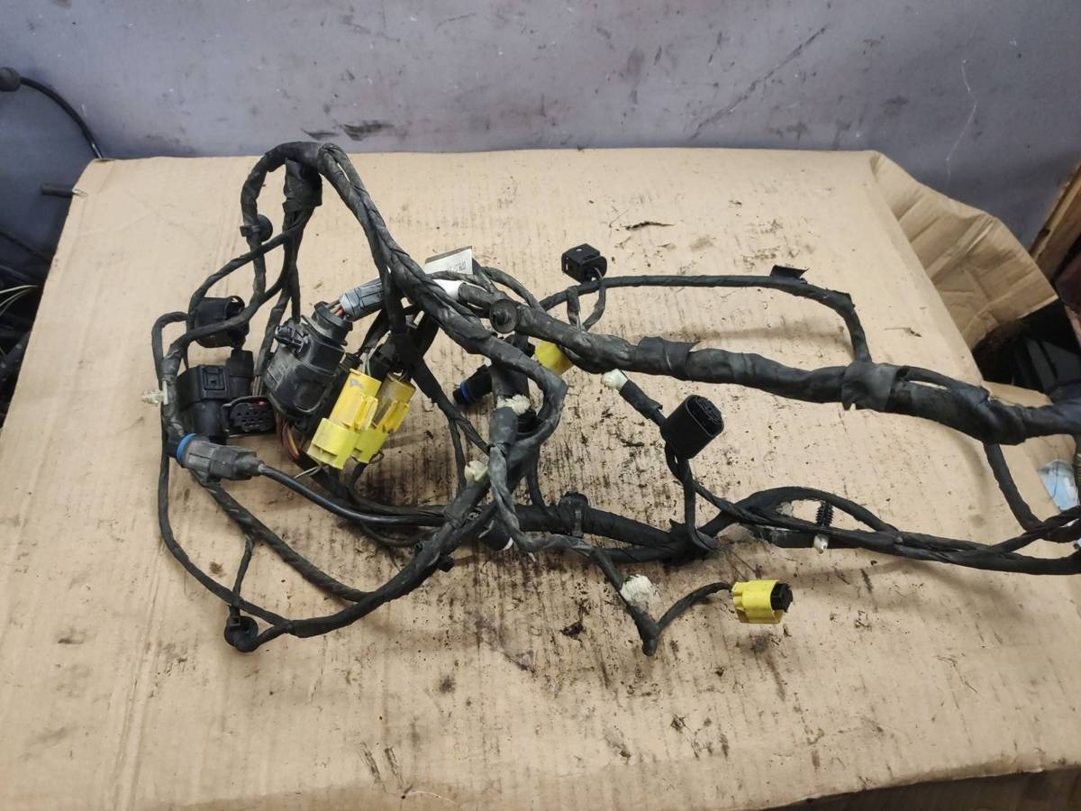 Новое BMW F01/F02, 2009 г., OEM 9202304, арт. 1256-1