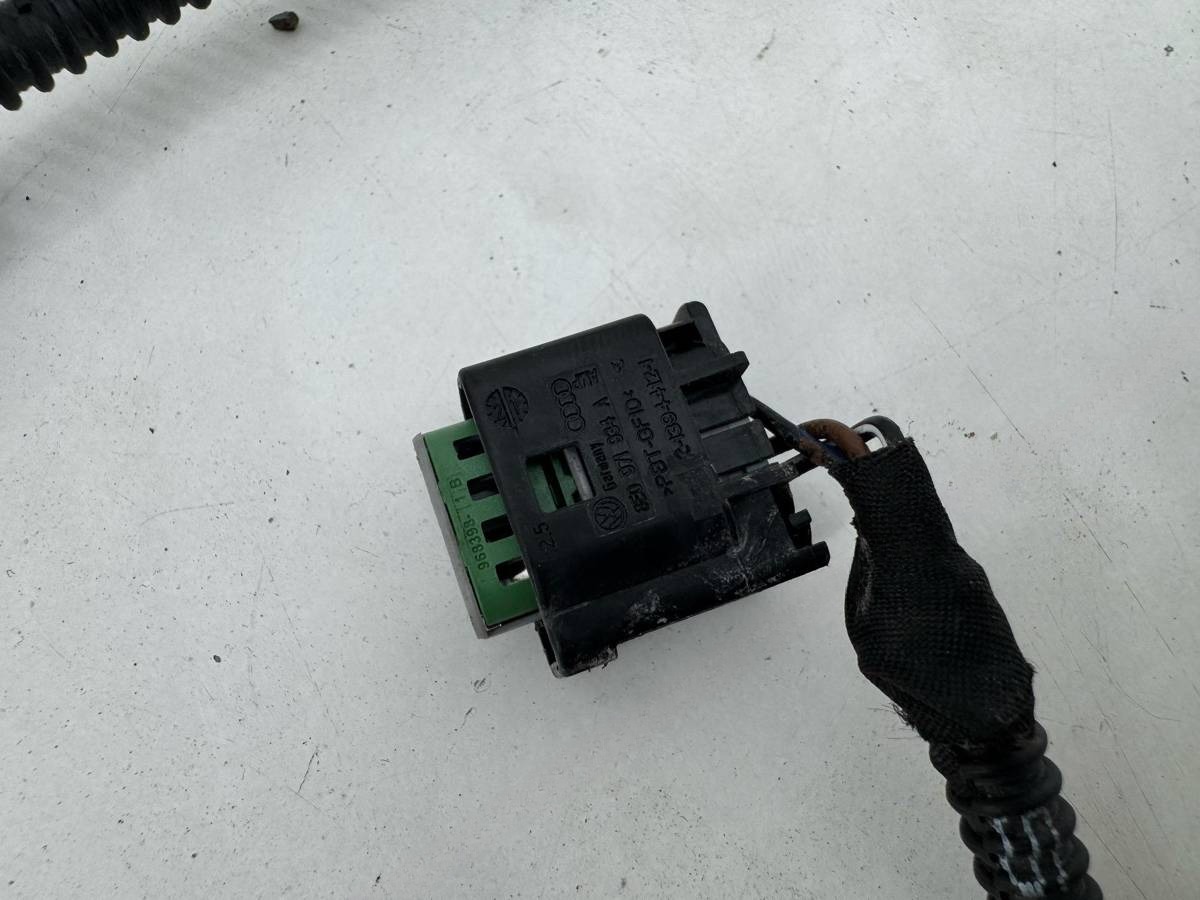 Новое Mini Cooper, 2021 г., OEM 13627636937, арт. 13189, фото 8