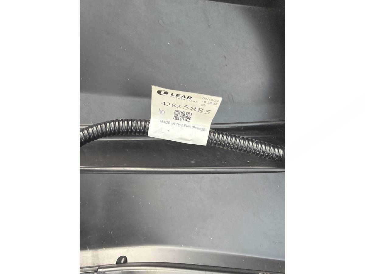 Новое Audi Q5, 2024 г., OEM 80A807235A, арт. 13500, фото 2