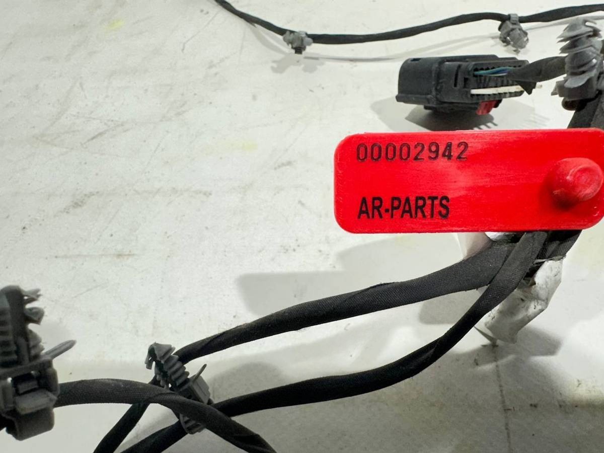 Новое Mercedes Sprinter, 2019 г., OEM A9068211989, арт. 2942, фото 3