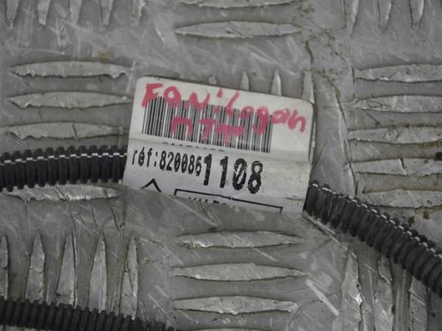 Новое Renault Logan, 2007 г., OEM 8200861108, арт. 32547316, фото 2