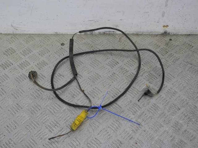 Новое Renault Scenic, 2007 г., OEM 8200592325, арт. 32590453