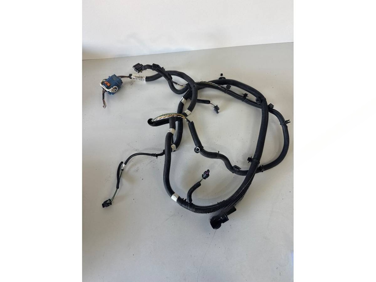 Новое Peugeot 308, 2022 г., OEM 9843646080, арт. 381620