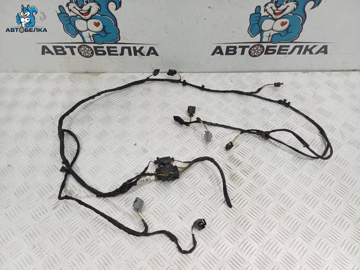 Новое Renault Megane B8, 2014 г., OEM 3G0971095C, арт. 39045