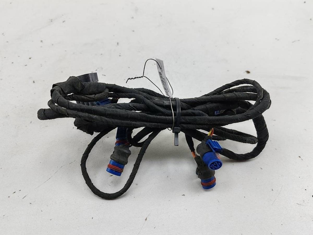 Новое Mercedes ML W164, 2006 г., арт. 55270819