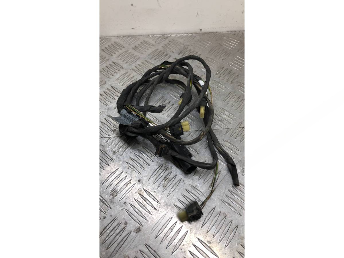Новое BMW F10/F11/GT F07, 2012 г., OEM 61129218998, арт. 99959371034