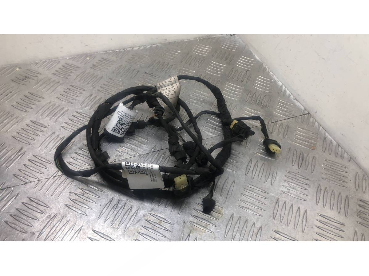 Новое BMW F01/F02, 2010 г., OEM 9248213, арт. 99959373981