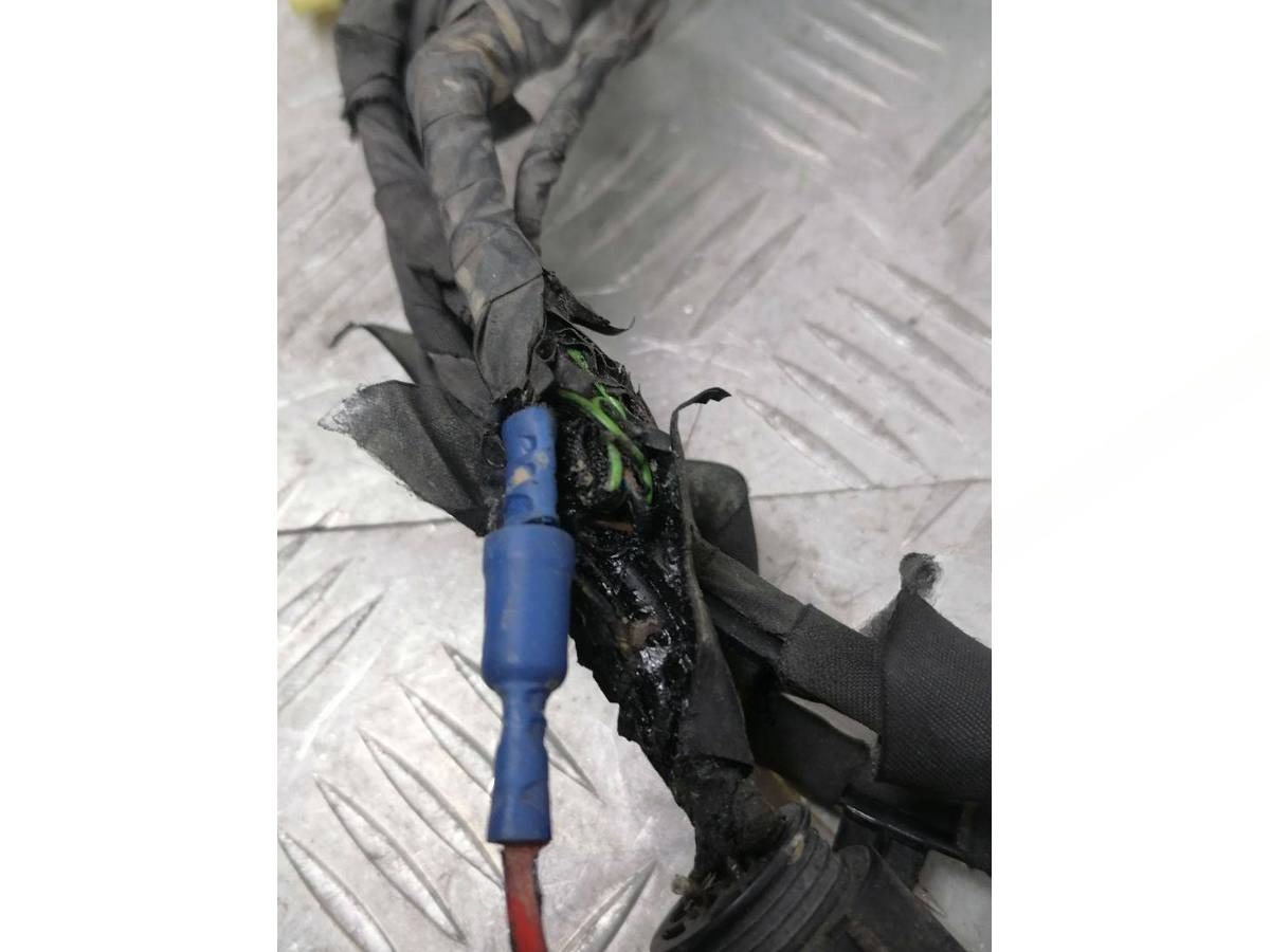 Новое BMW F10/F11/GT F07, 2011 г., OEM 61129210770, арт. 999593792723, фото 4