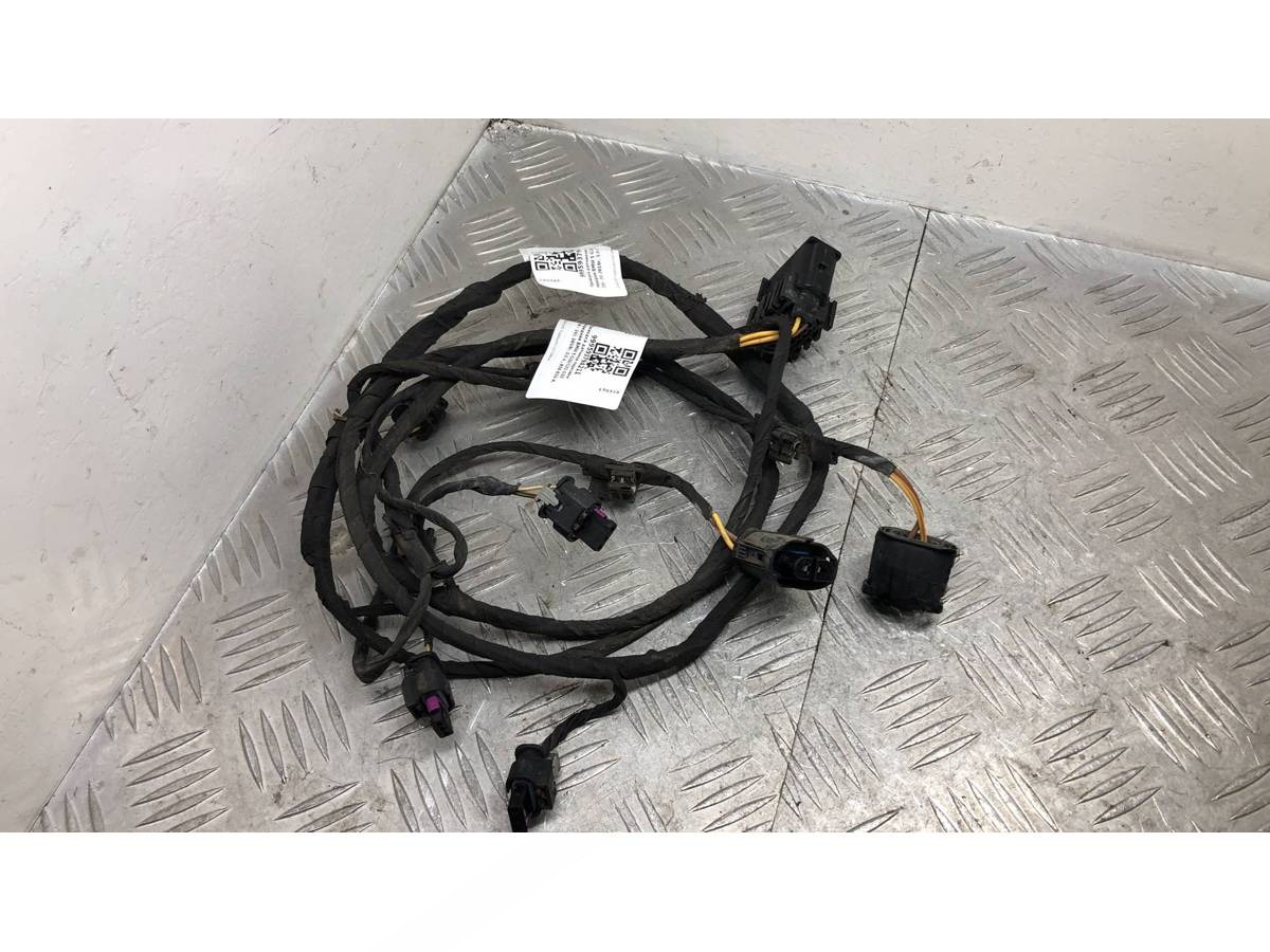 Новое BMW G30/G31, 2019 г., OEM 9364190, арт. 999593794211