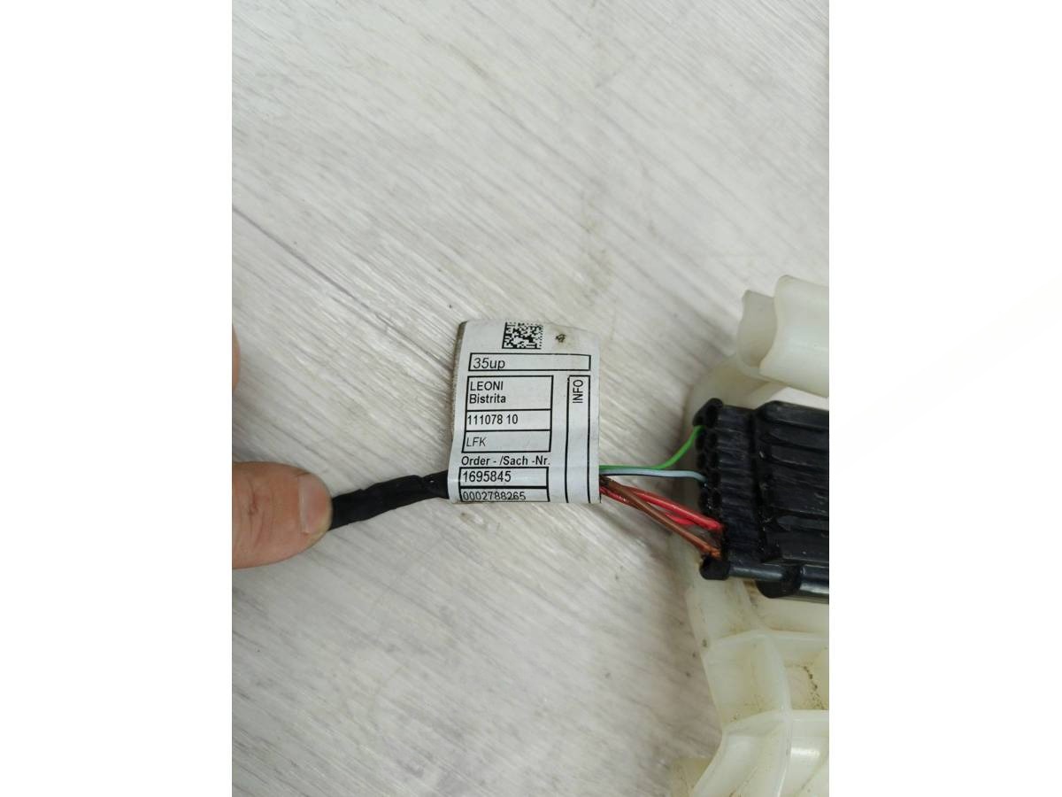 Новое BMW G30/G31, 2018 г., OEM 61126836441, арт. A001-1256-2, фото 2