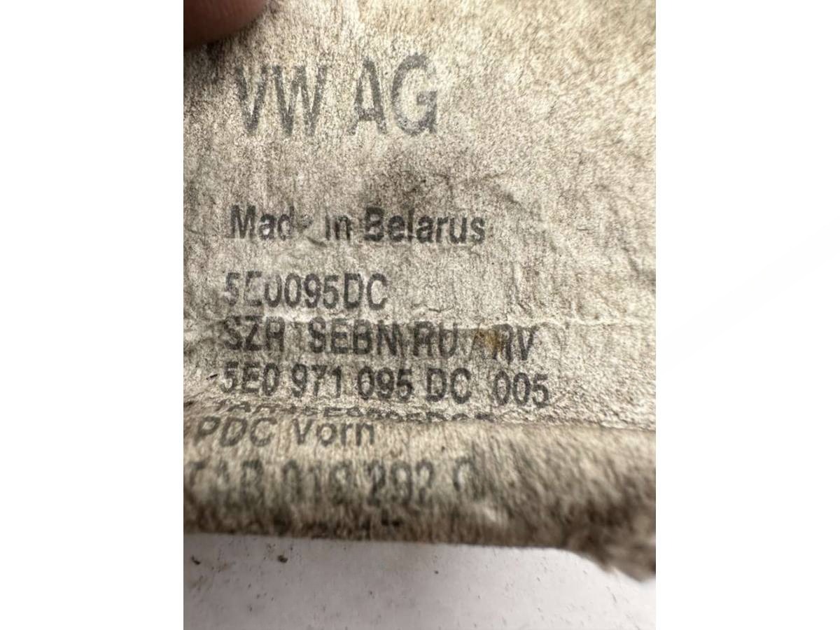 Новое Skoda Octavia A7, 2013 г., OEM 5e0971095dc, арт. B114091, фото 6